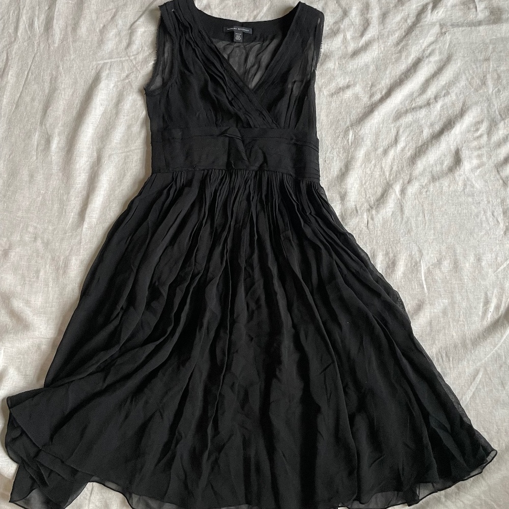 Banana Republic - 100% Silk Dress - Black - Size 00P - No Slip Included